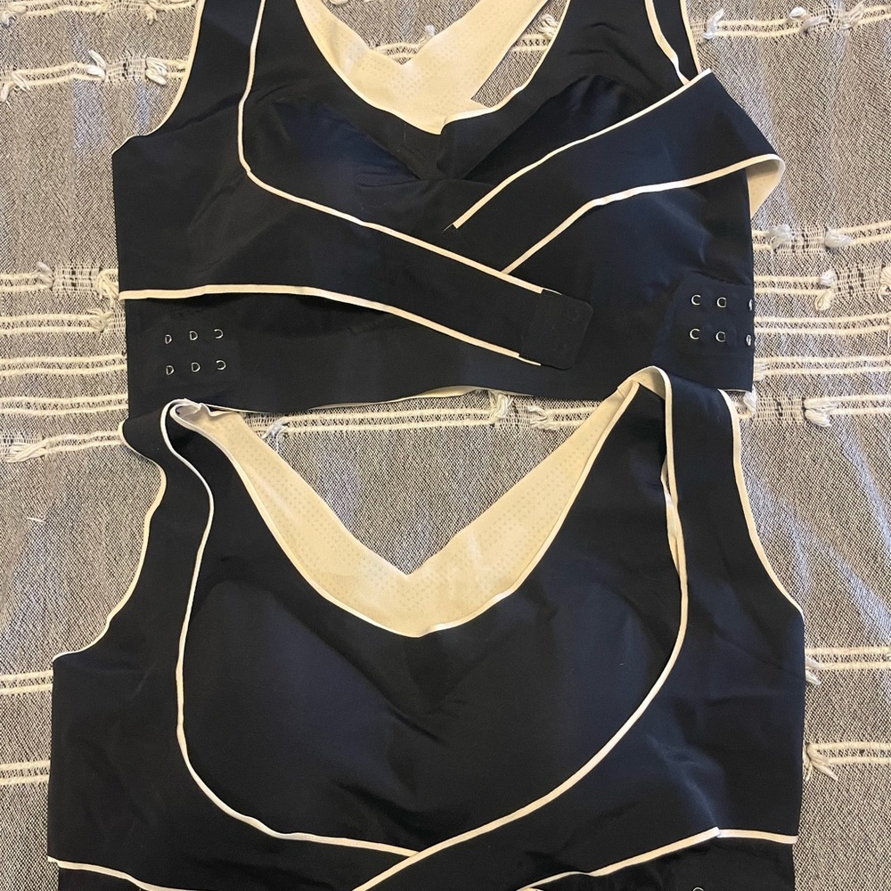 Posture support Black and Cream Sports Bra Set